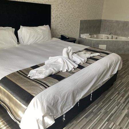 Stars Inn Leduc Bagian luar foto
