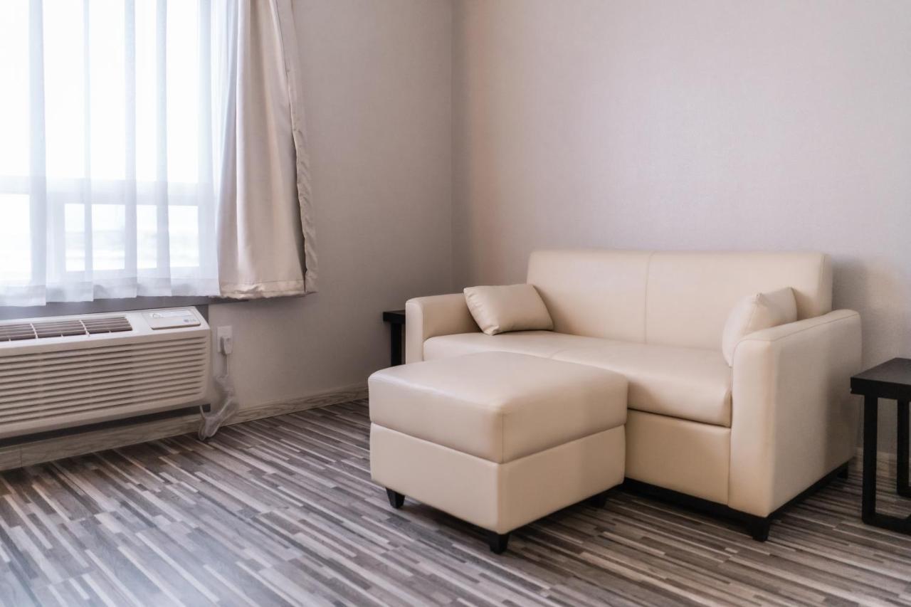 Stars Inn Leduc Bagian luar foto