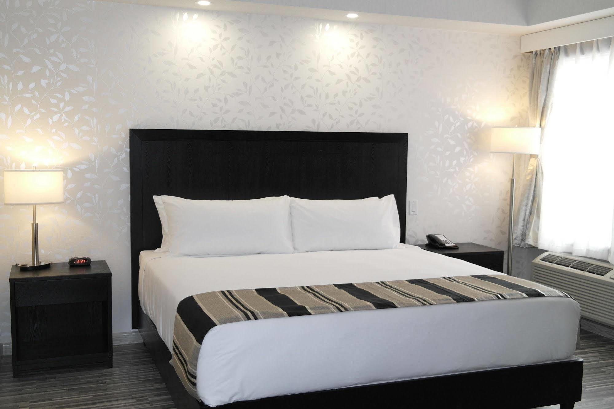 Stars Inn Leduc Bagian luar foto